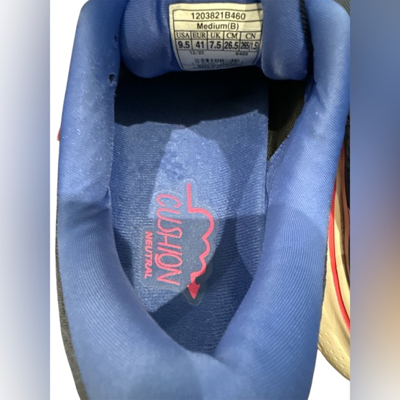 Brooks Ghost 15 Blue Pink Running Shoes – Women’s Size 9.5 – Excellent Condition - Picture 7 of 8